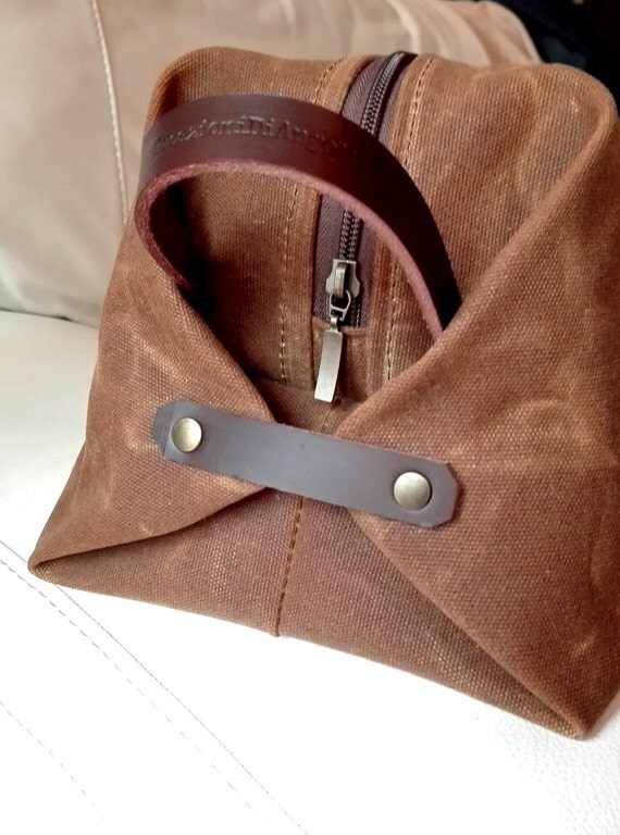 waxed canvas dopp