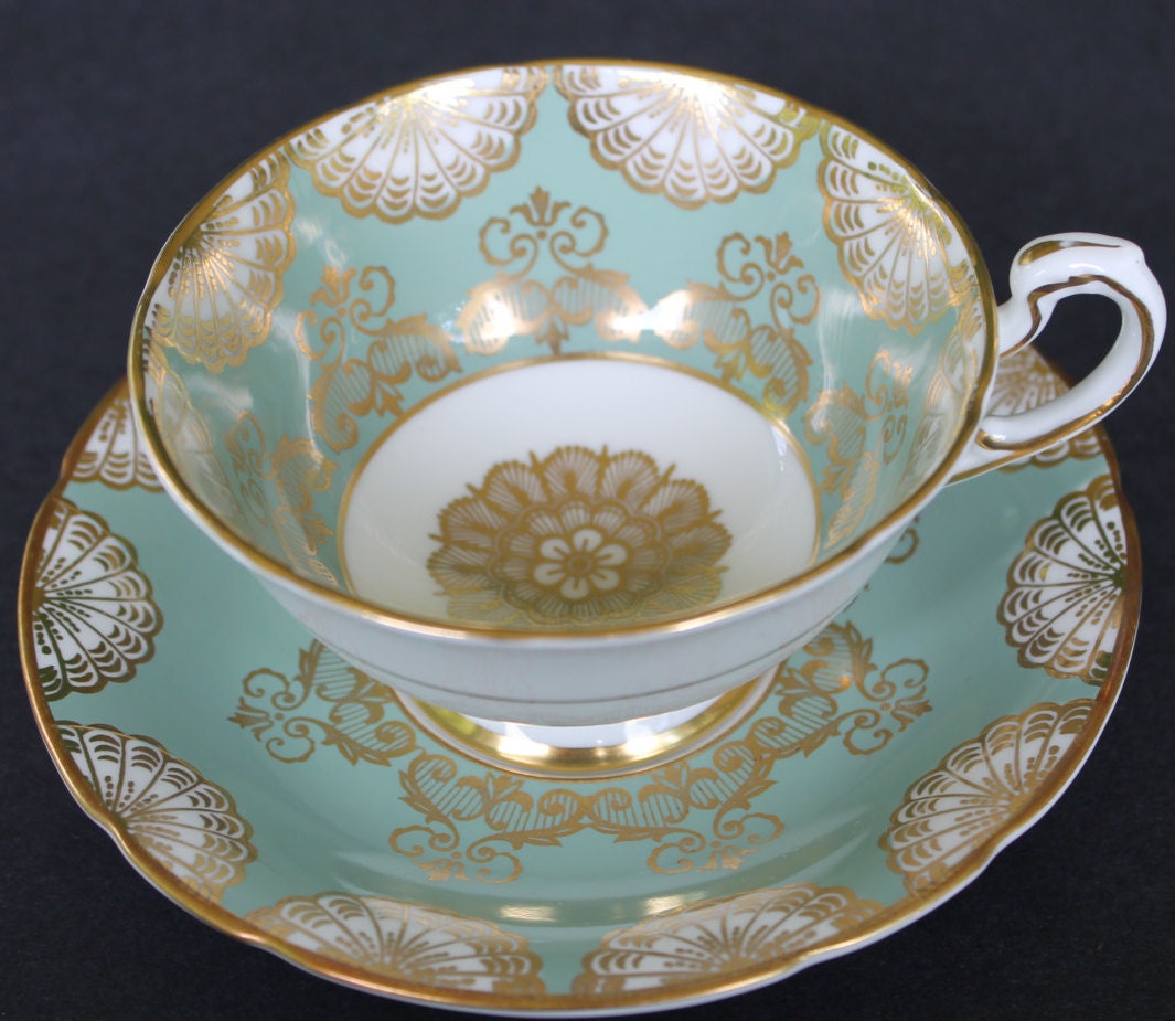 PARAGON Fine Bone China Teacup and Saucer Set
