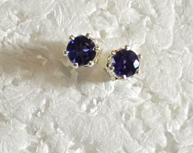 Iolite Stud Earrings, 4mm Round, Set in Sterling Silver, Natural, E824