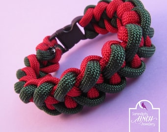 Green Red Shark Jaw Bone Paracord Bracelet, Green Red Bracelet, UK
