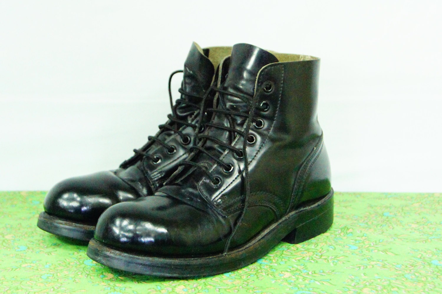 Vintage 90s Grunge Boots Biltrite Sole Size 6 US men 7 US
