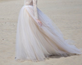 Zephyra - wedding tulle skirt / beach bridal skirt / tulle skirt long train / long train wedding skirt / custom color bridal skirt /