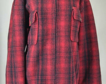 Red Plaid Woolrich Vintage 1950s Jacket, size 46