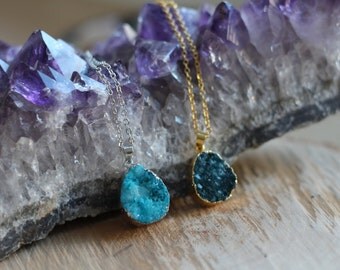 Drop Blue druzy necklace