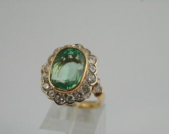 Bague d'éternité française vintage en or jaune 18 carats et diamants de 2,23 carats En vente sur Bague d'éternité française vintage en or jaune 18 carats et diamants de 2,23 carats En vente sur