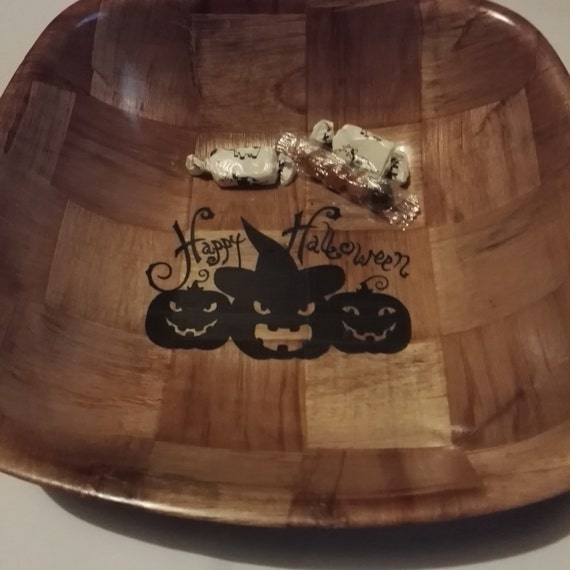 HAPPY HALLOWEEN  pumpkin trick or treat NATURAL wooden sweet / fruit /nut/ egg bowl #halloween