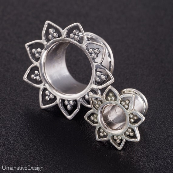 Sterling Silver 6g 2g 0g 00g 000g tunnels. ear plugs. silver