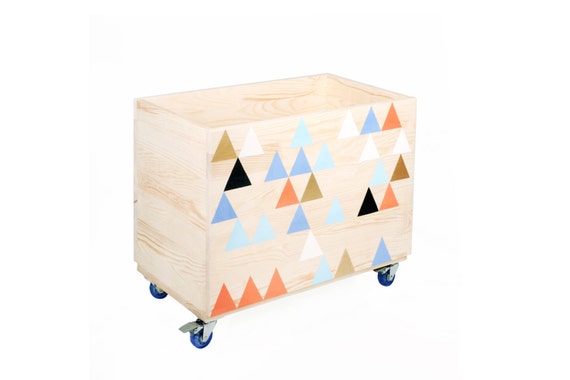 toy chest nursery