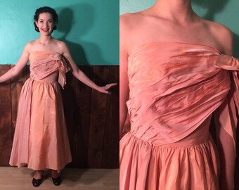 Vintage 1950s Dress | "Will Steinman" Iridescent Apricot Strapless Formal Party Dress | Small