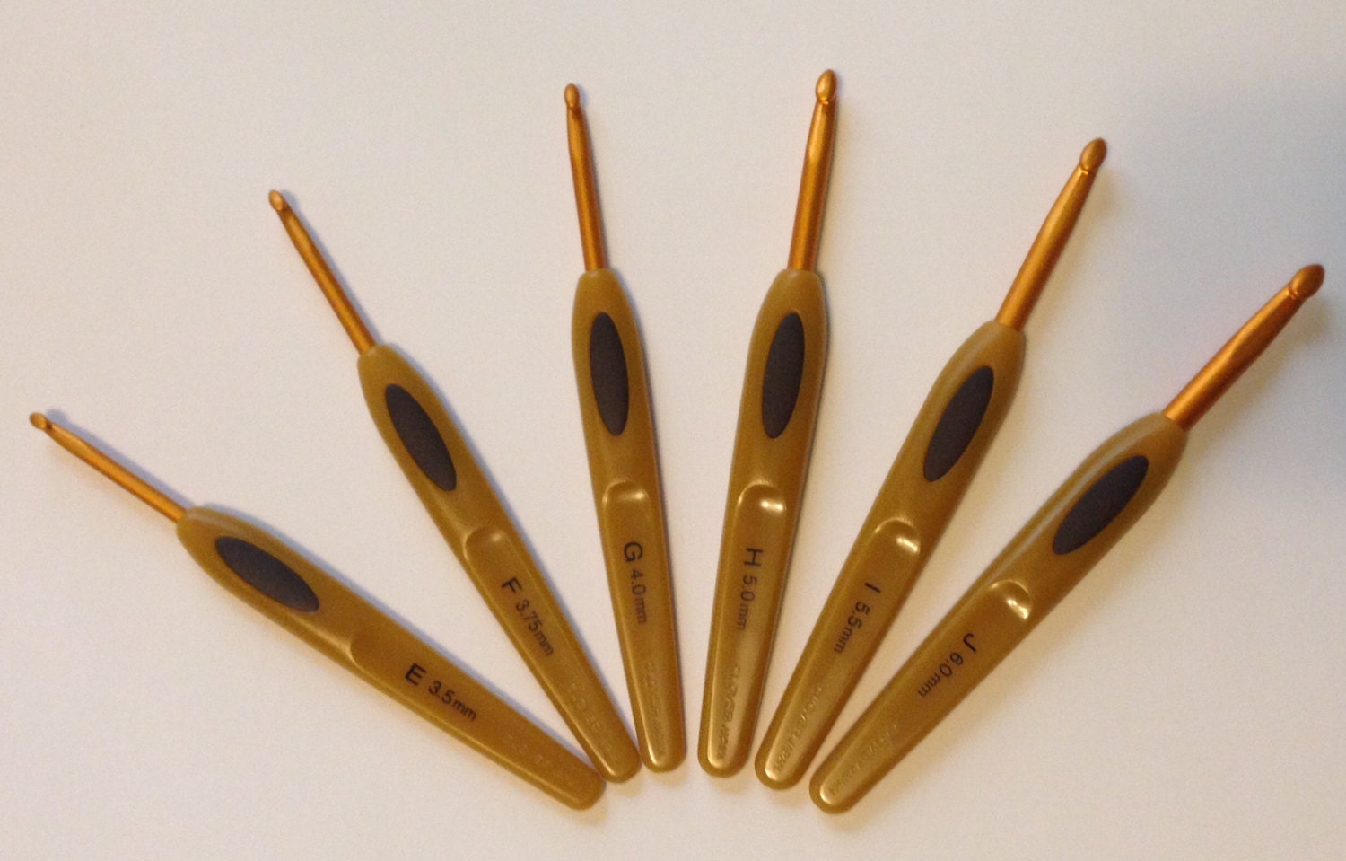 Clover Soft Touch Crochet Hook Set of 6 by FoxyLalls on Etsy Crochet