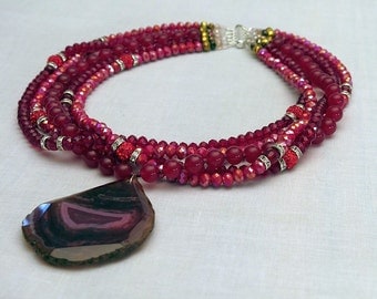 Red jade, silver and Austrian Crystal Necklace massif