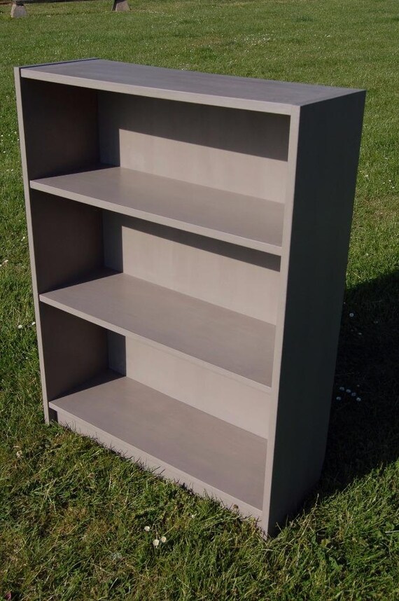 delightful upcycled shabby chic bookcase annie sloan delightful upcycled shabby chic bookcase annie sloan