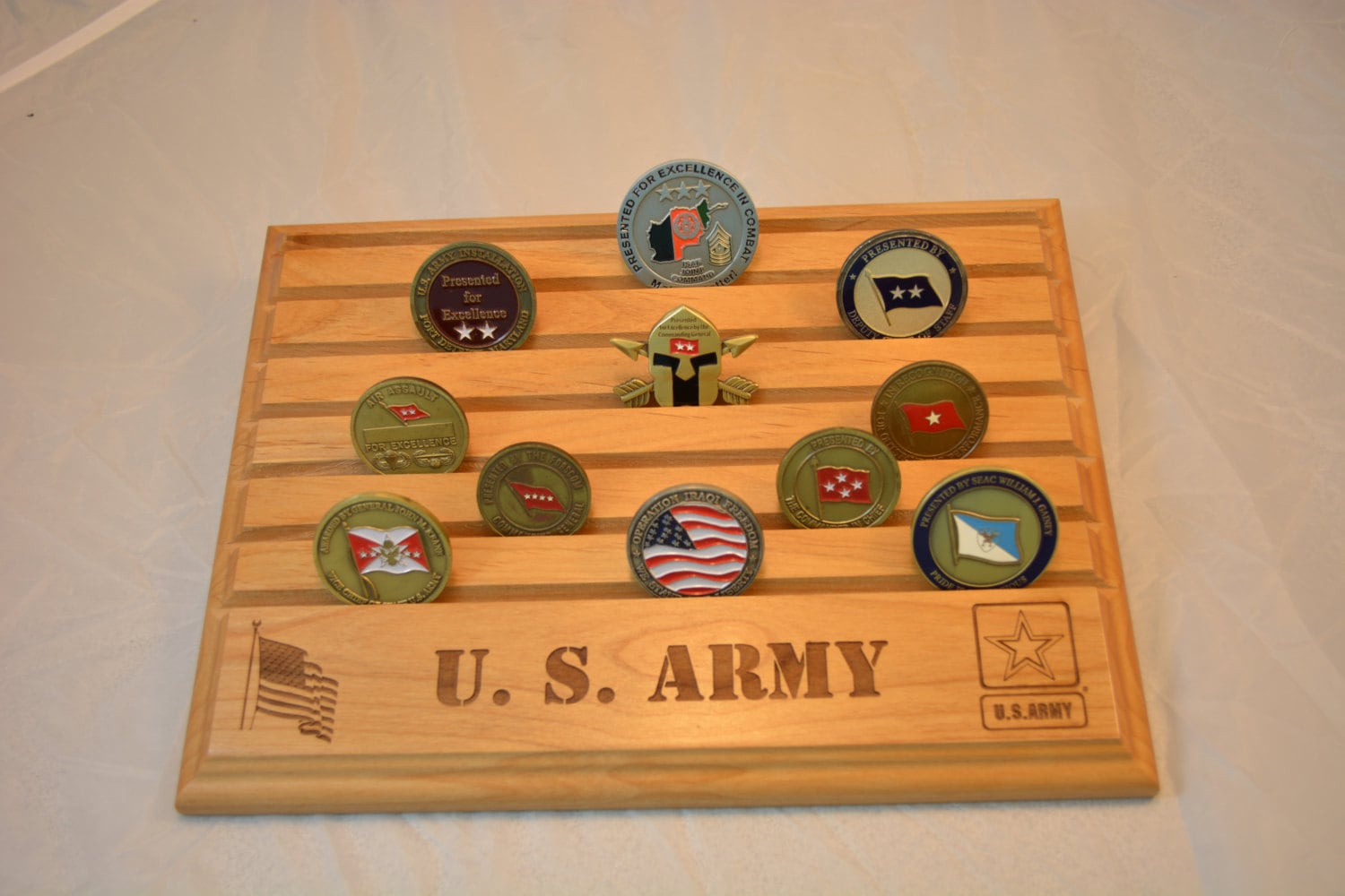 Military Challenge Coin Holder/Display US Army Star