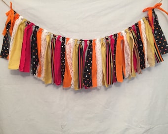 Halloween Garland/Polka Dot Garland/Fabric Tassel Garland/All Hallow's Eve Garland/Halloween Decoration/Halloween Party Decorations