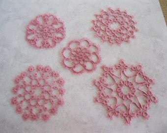 A Group or Lot of Five Handmade Dusty Rose Tatted lace Doilies