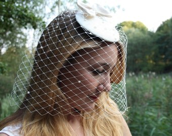 Fascinators with veil for the wedding