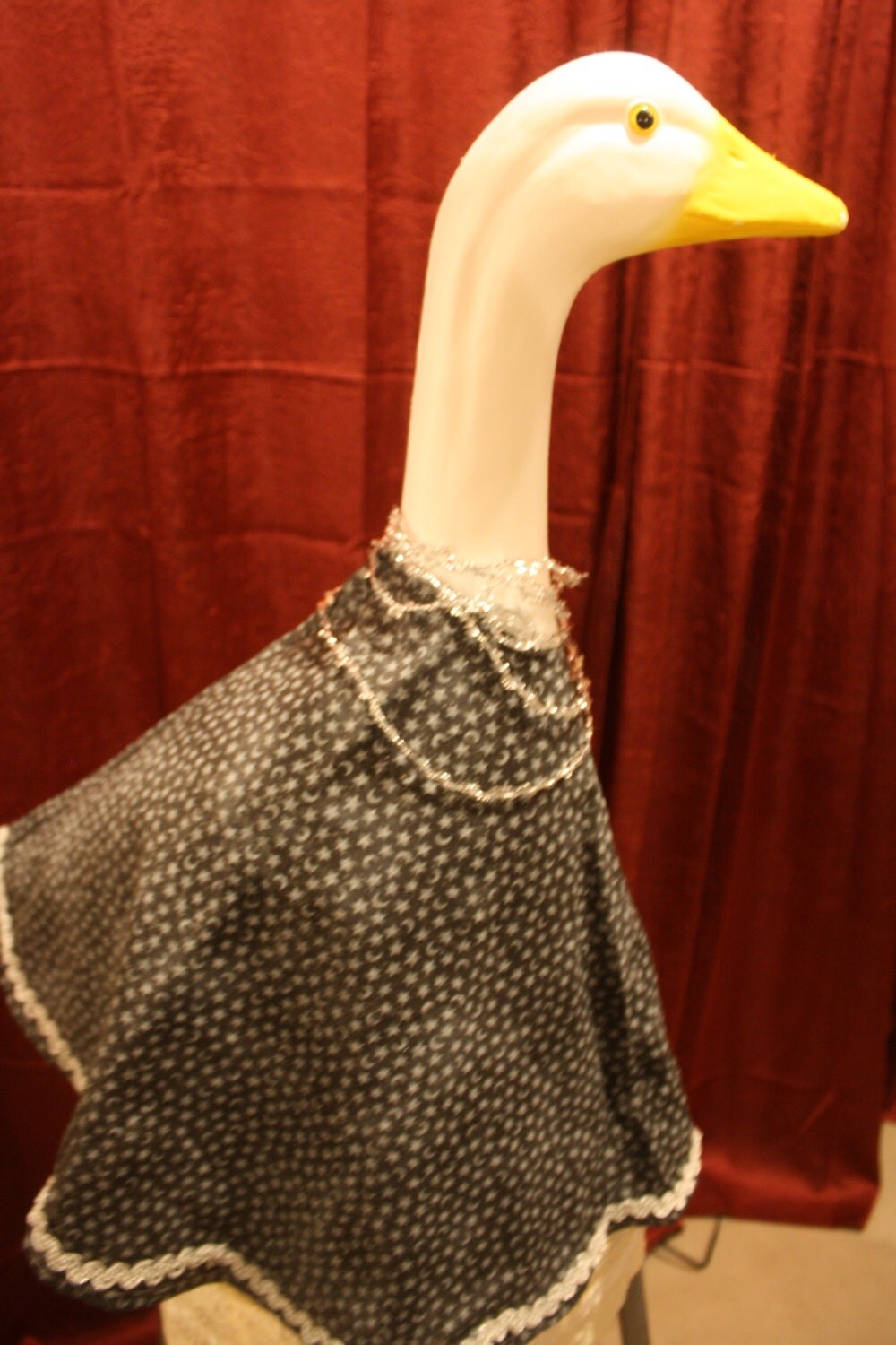 Goose outfit / goose clothes for large goose moons by HUGZ2all