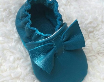 Items similar to baby boy shoes, puppy baby shoes, blue infant booties ...