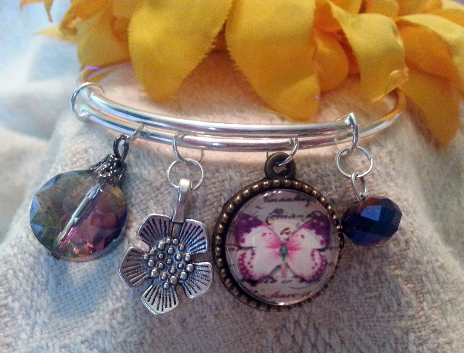 Modern charm bracelet stackable cabochon flower