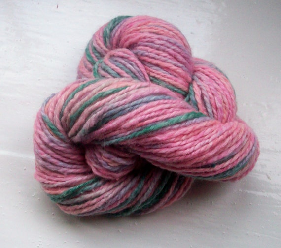 Hand painted yarn 50g rose pink, dark green by SpinningStreak