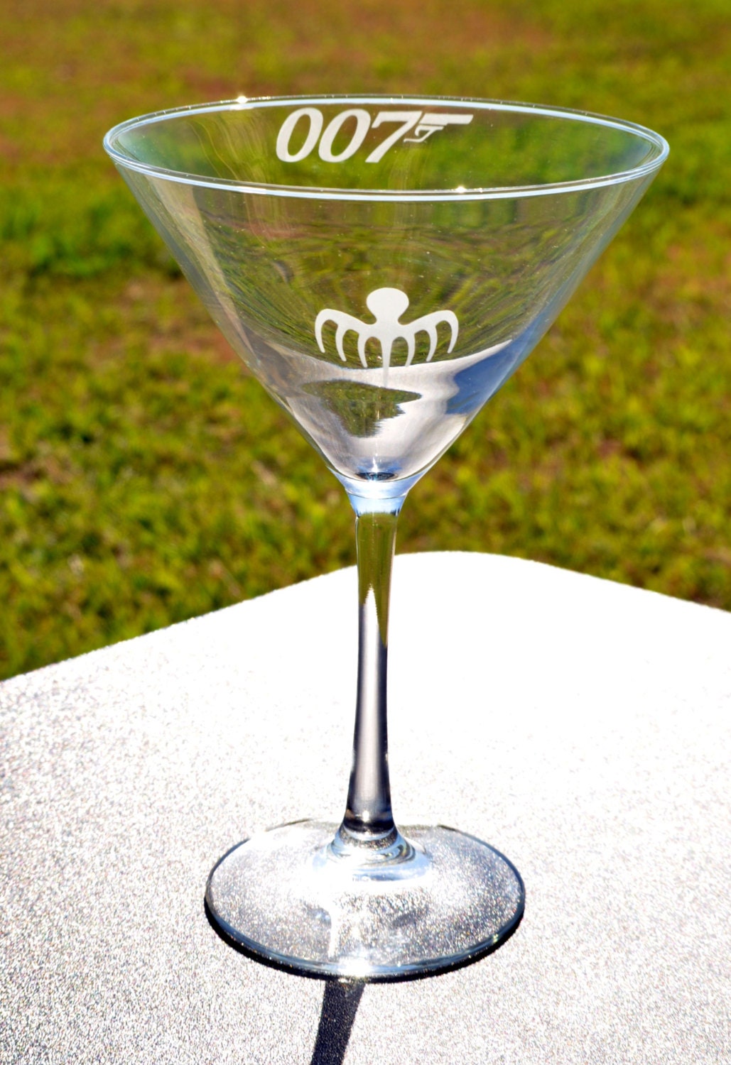 Etched 007 Spectre James bond martini glass by Jackglass on