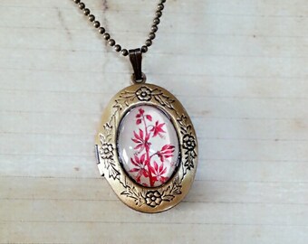 Red flower locket necklace, secret hiding place, oval glass dome, vintage print, floral jewelry, gardener gift, antique bronze, glass tile