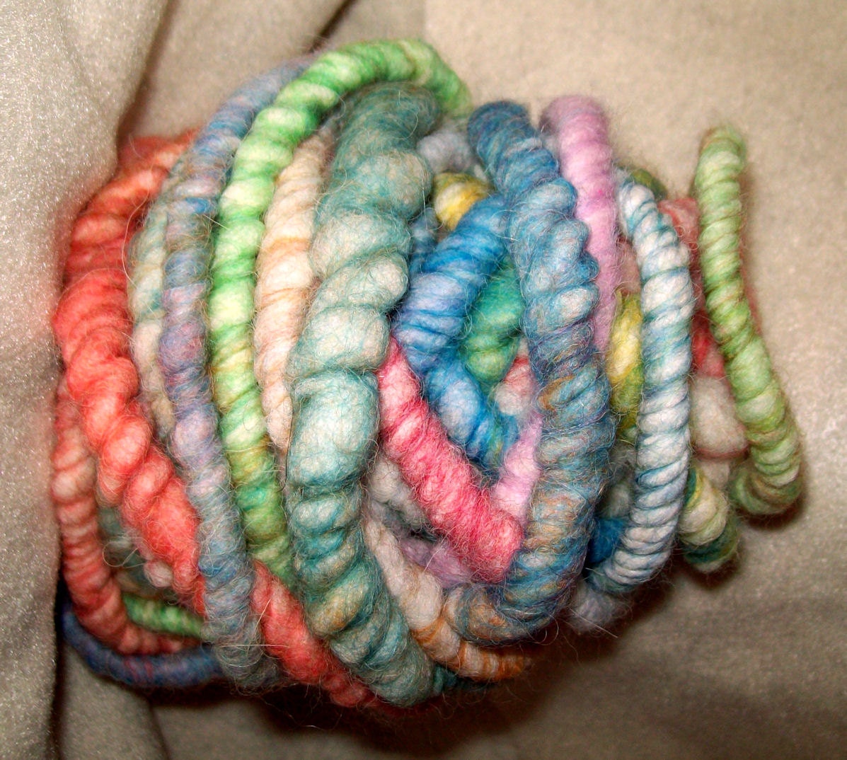 Super Bulky Yarn//Big Yarn//Core Spun Yarn//Big Twist