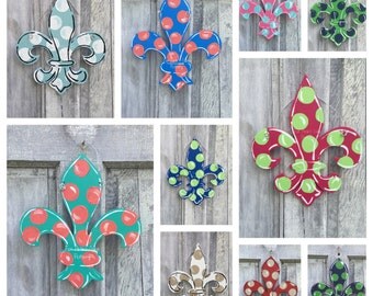 Small, Fleur de Lis, Louisville, Home, welcome sign, door hanger, wall hanger, realtor gift, new home gift