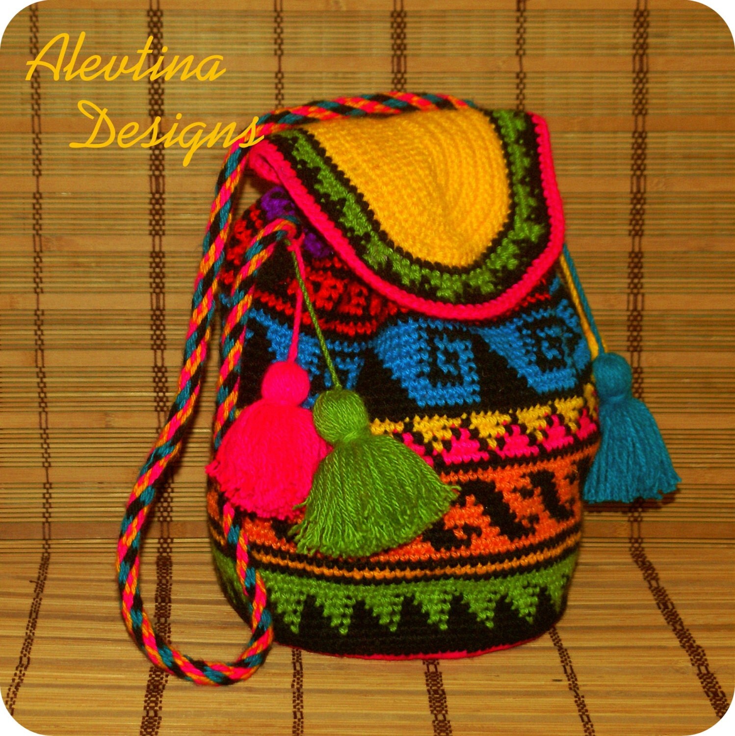 Crochet tapestry Wayuu Bag mochila colombian style bag