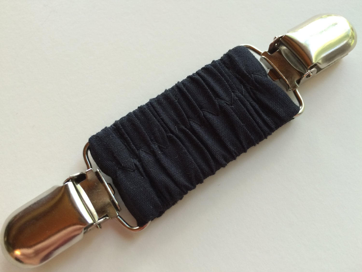 Solid Black Cinch Clip