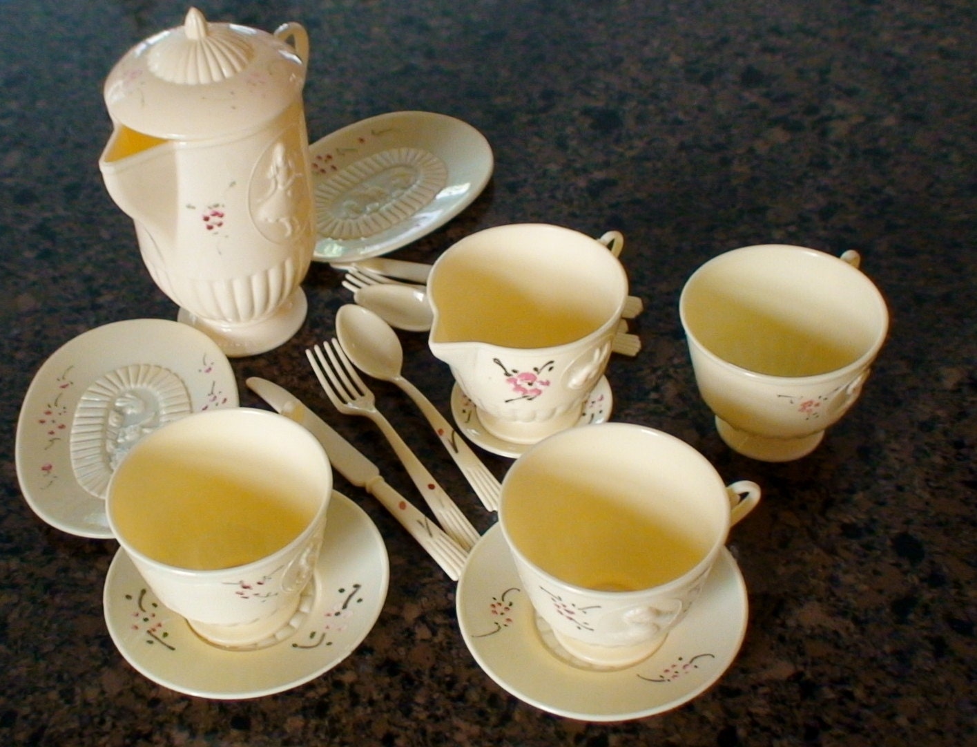 Plasco Tea Party Dishes Cups Saucers Plates Pitcher Cream