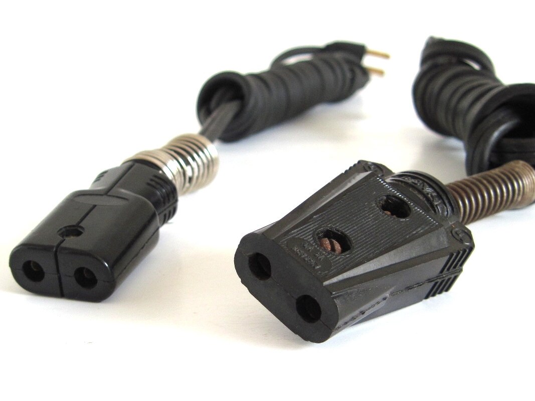 Vintage Small Appliance Cord 1/2 Spacing Electric