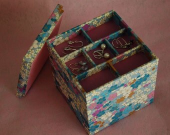 4 Level Jewelry Box(L) with Lid