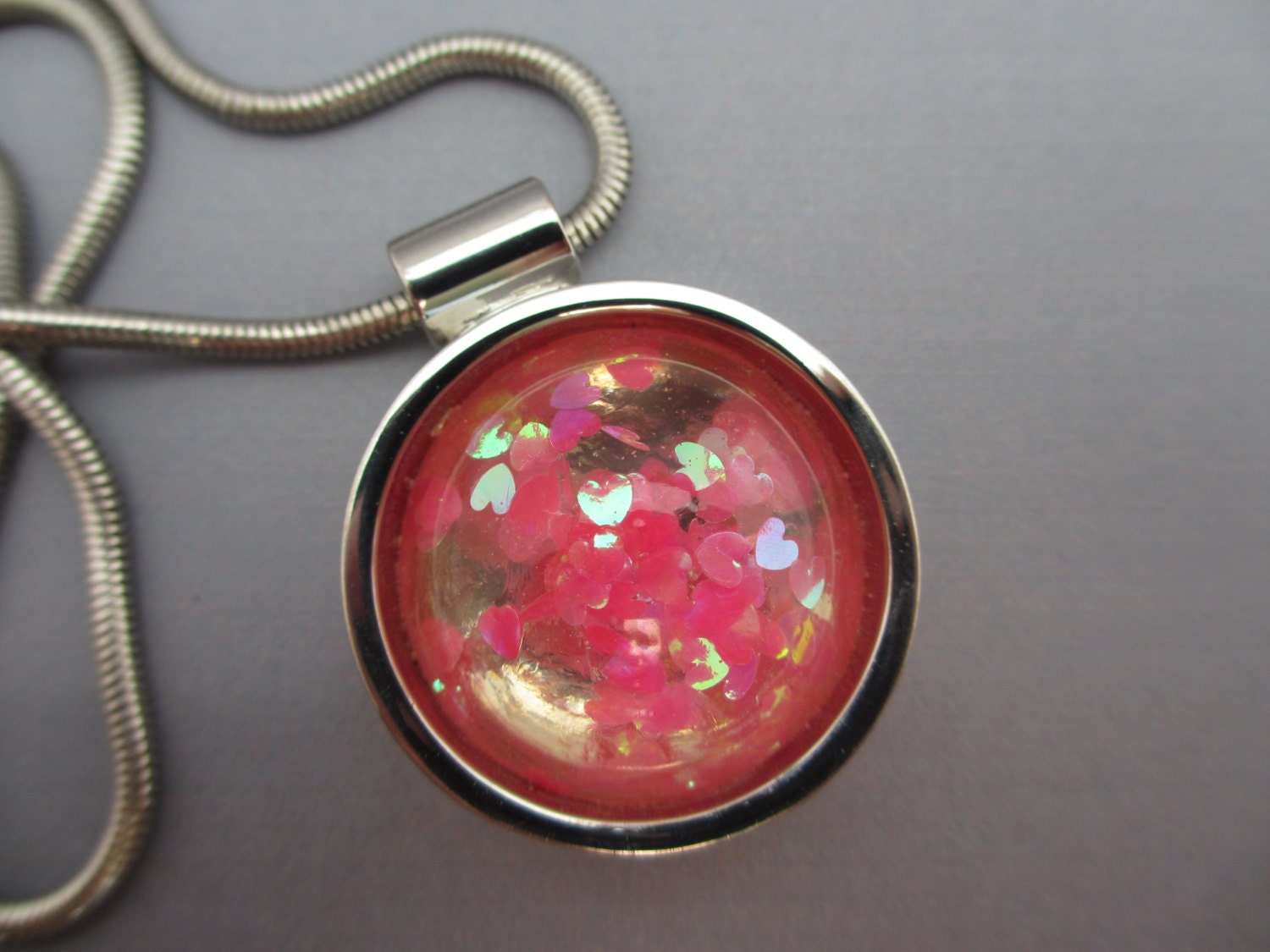 RESIN NECKLACE / BROWN
