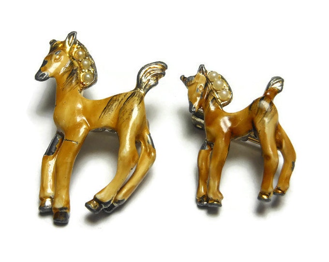 FREE SHIPPING Chestnut horse brooches, mother horse & foul horses, glossy enamel, seed pearls in mane gold trim black highlights small