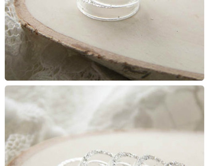 Snow White Resin Ring, Christmas Gift Jewelry, Epoxy Ring, Transparent Resin Ring with Glitter, Unique Resin Ring, Clear Ring, Simple Ring