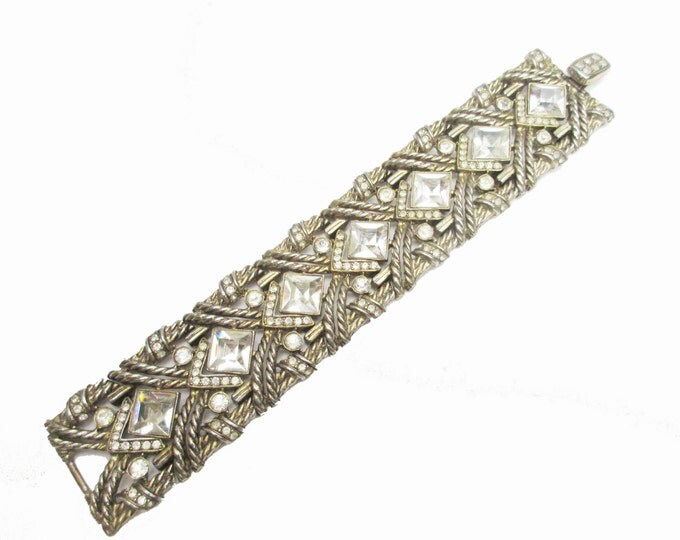 Wide Link Bracelet light Gold tone with Rhinestone Mid Century bangle