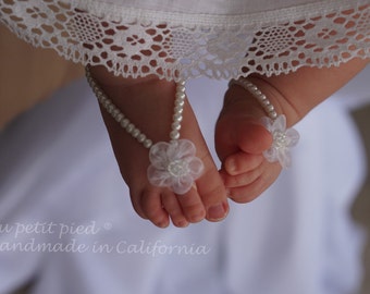 Baby barefoot sandals,baby ankle bracelet,baby shoes,baby jewelry,baptism shoes,christening gift,baby shower gift,white baby barefoot sandal