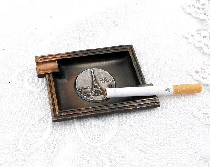 Vintage French Art Deco Metal Ashtray with the Eiffel Tower, Retro Parisian Cafe Decor, Ash Tray made of Cast Metal from France, Brocante