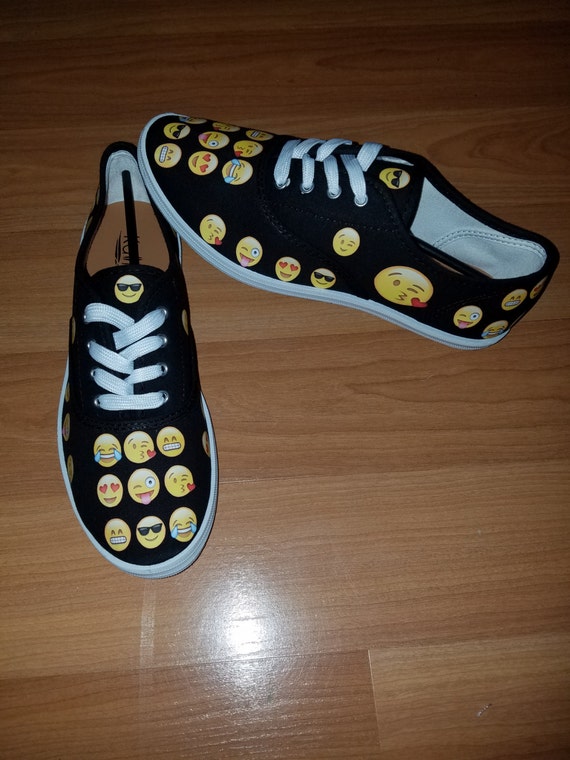 Emoji shoes