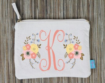 Floral Initial Bridesmaid Makeup Bag, Wedding Day Makeup Bag, Wedding Party Cosmetic Bag, Bridesmaid Makeup Pouch, Wedding Party Gift, Pouch