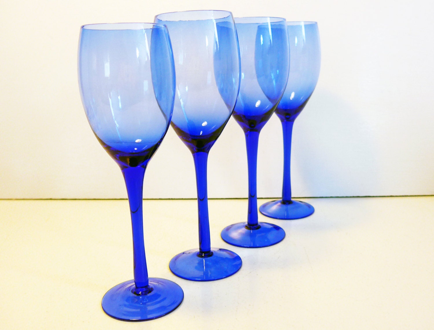 Vintage Set 4 Cobalt Blue Wine Glasses Handblown 4 Beautiful 6230