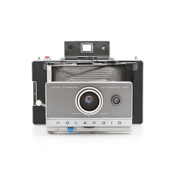 POLAROID Automatic 100 Land Camera with 4.5V battery and