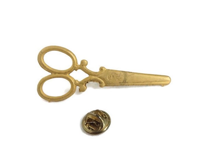 Scissors Lapel Pin, Vintage Gold Tone Tie Tack, Novelty Pin, Suit Accessory Gift Ideas