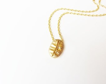 Coffee bean necklace,gold coffee bean necklace,coffee bean charm necklace,gold charm necklace