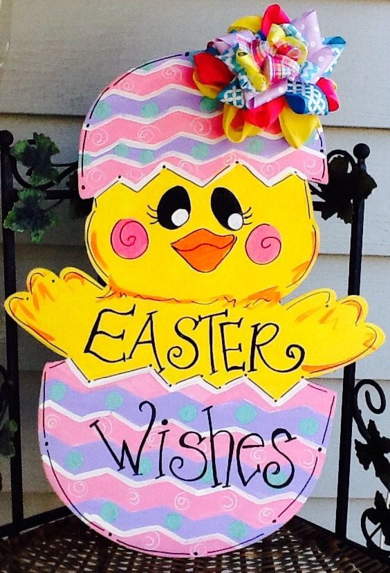 Easter chick door hanger, Easter basket door hanger, easter chick sign, easter chick door sign, easter door sign, easter door hanger,