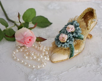 Vintage Style Shoe Decoration, Marie Antoinette Style Shoe, French Decor