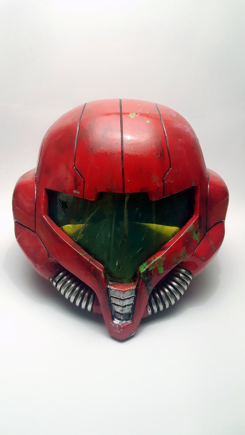 Samus Aran battle damaged helmet Limited Edition