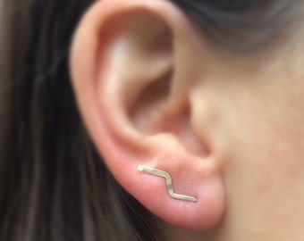 Small Gold Lightning Ear Climber, Gold Filled Ear Pin, Minimalist Modern Harry Potter Earring, Flash Superhero Tiny Jewelry, Teen Gift