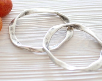 2pc Large antique silver ring, metal rings, metal connectors, silver rings, silver connectors, silver pendants, thick rings, necklace rings